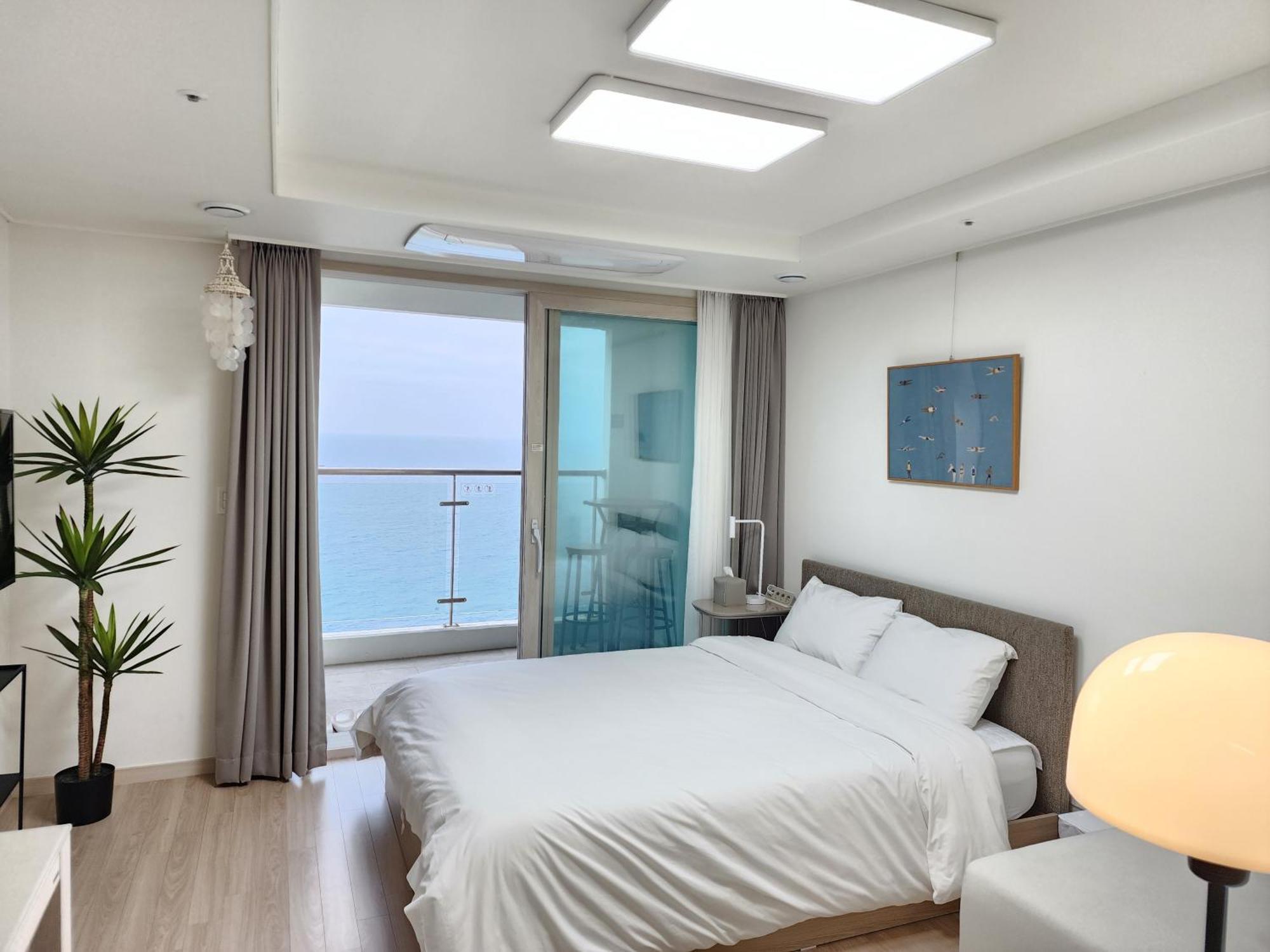 الشقق الفندقية Sokcho Summitbay 1402 "Ocean View" المظهر الخارجي الصورة